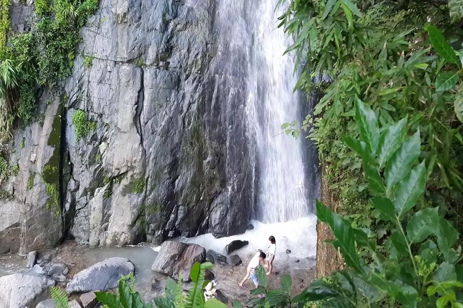 Silver Waterfall is regarded as the most beautiful waterfall in this area. Source: Crystal Bay 