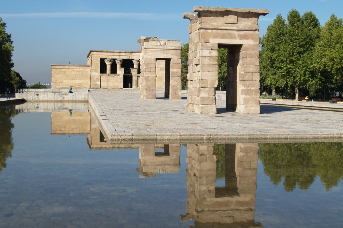 Beautiful temple made of stone and it's reflection is displaying in the wate
