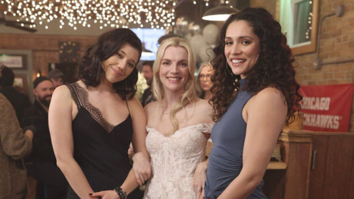 How Chicago Fire Said Goodbye To Brett And Whether She Can Return After  Kara Killmer's Last Scene 'Couldn't Have Gone Better' | Cinemablend