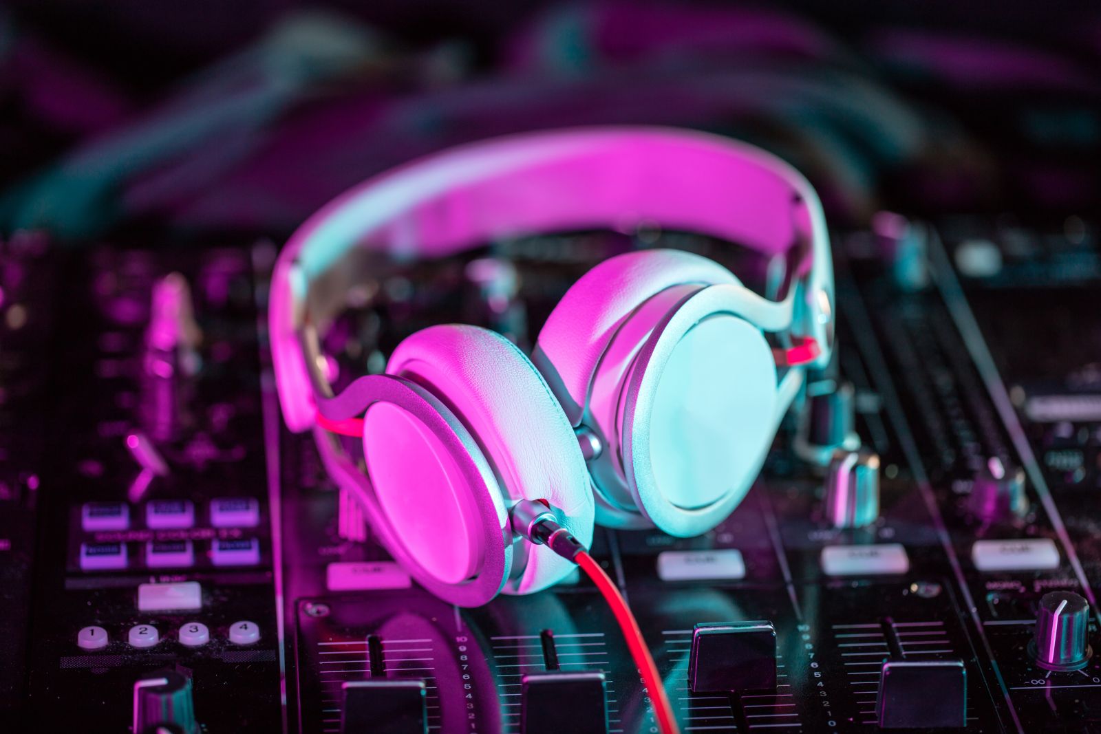 Go Wild: London’s Best House Music Clubs