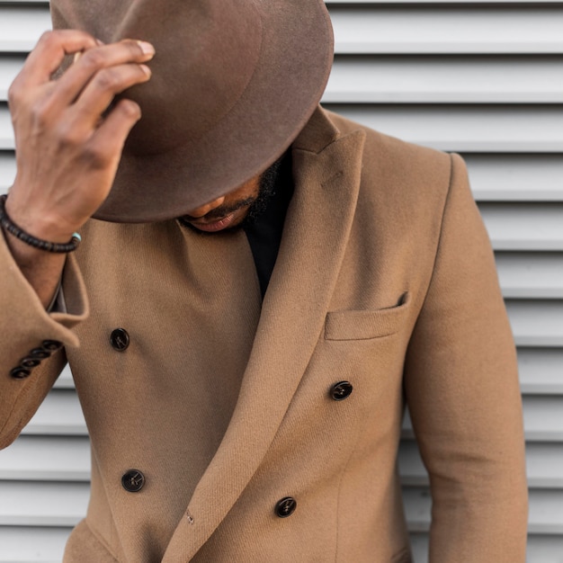 Elevate Your Wardrobe with Vintage Style Gems