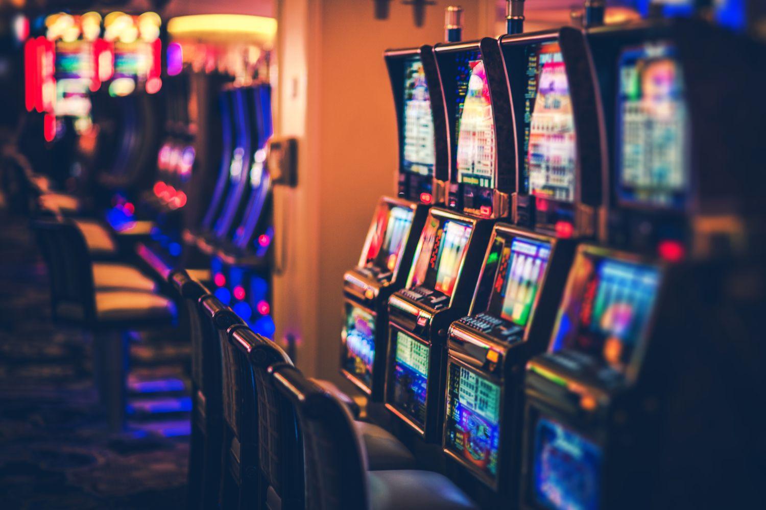 A Brief History of Slot Machines