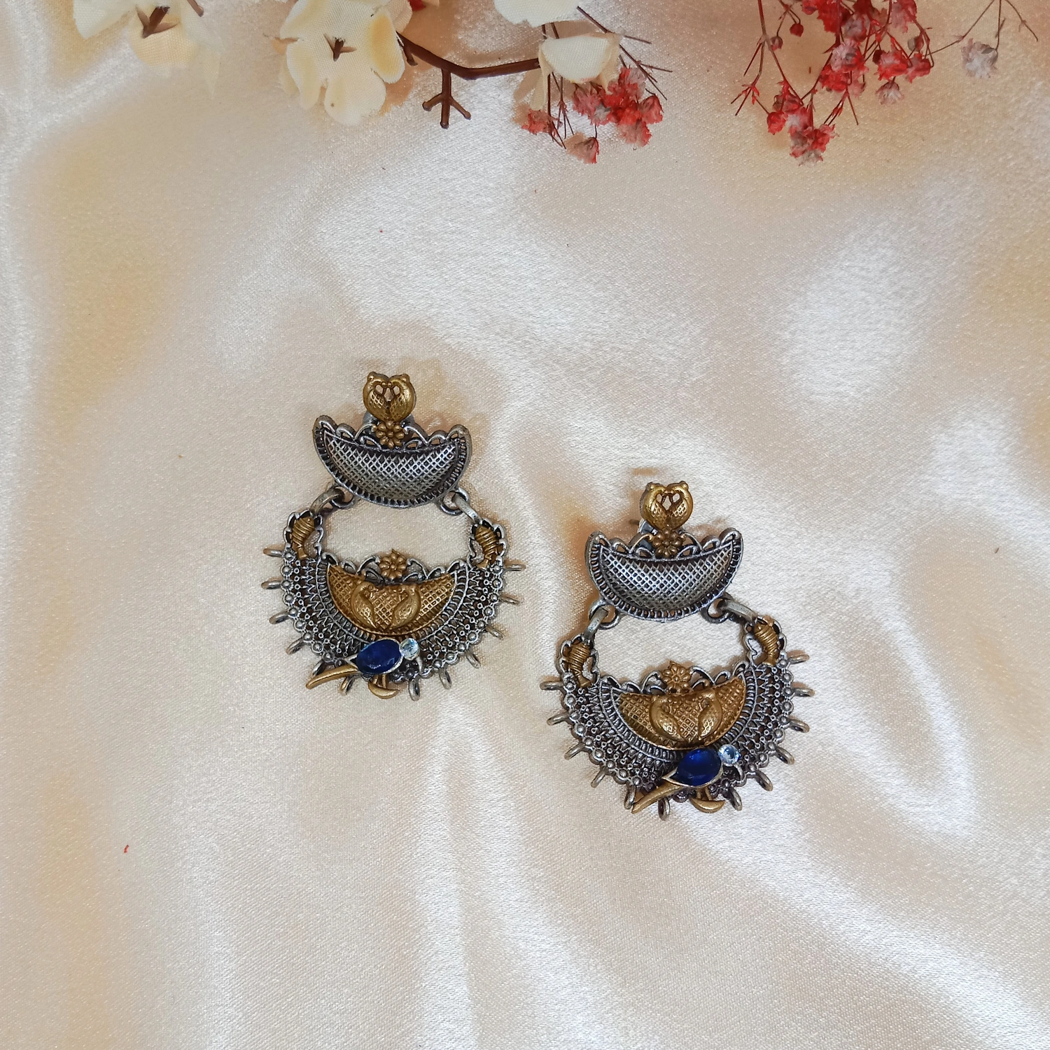 Antique dual tone bird earring