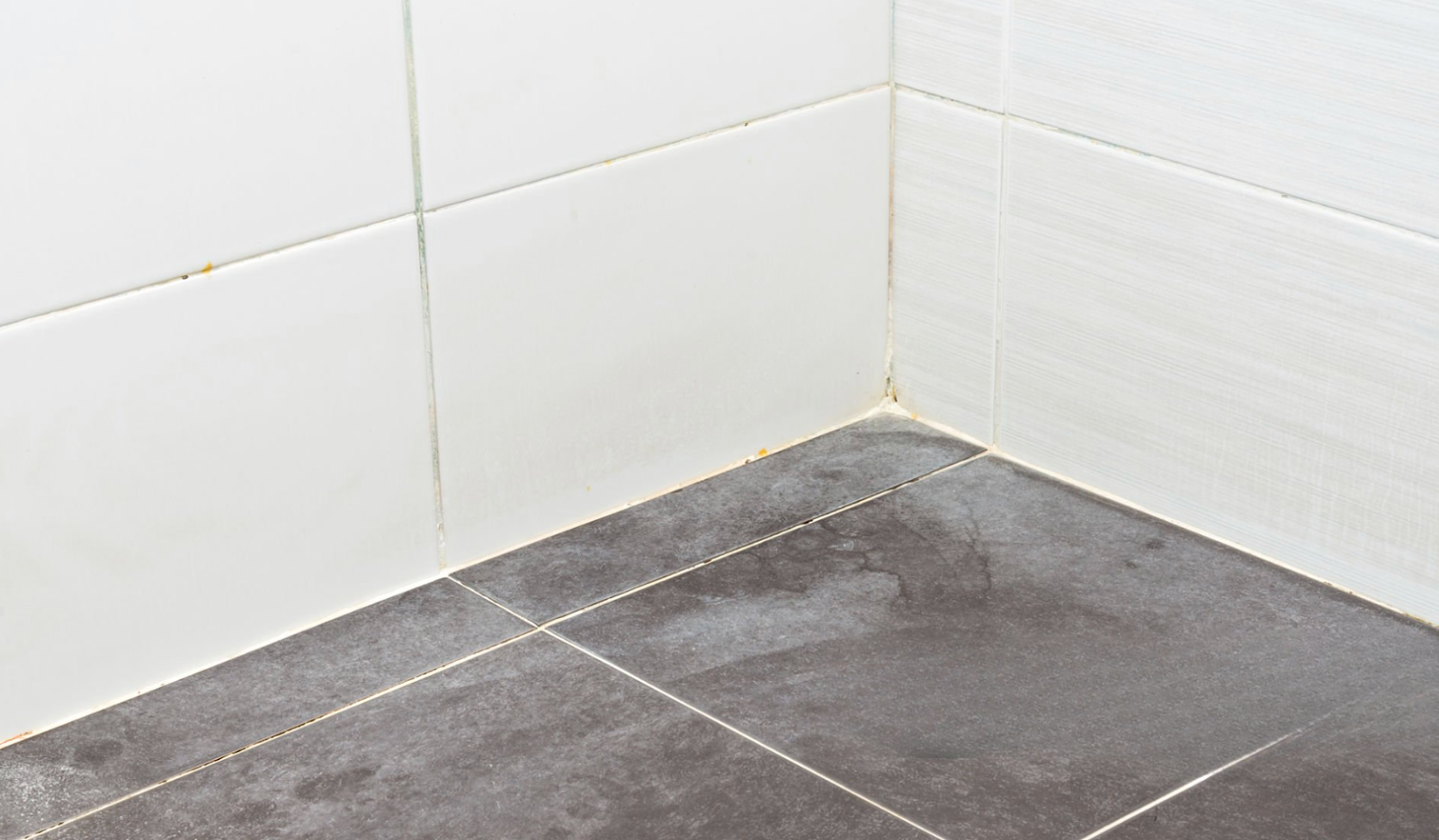 Common Bathroom Tile Grout Problems and How to Fix Them