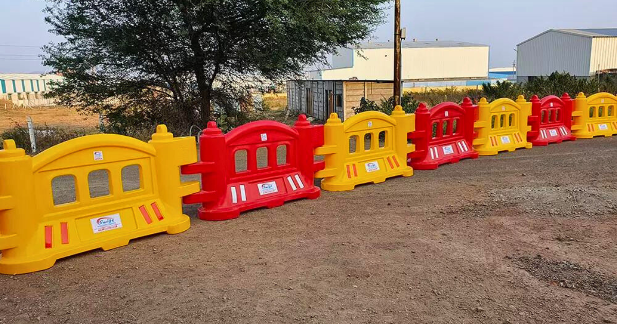 2 Mtr road safety barricade