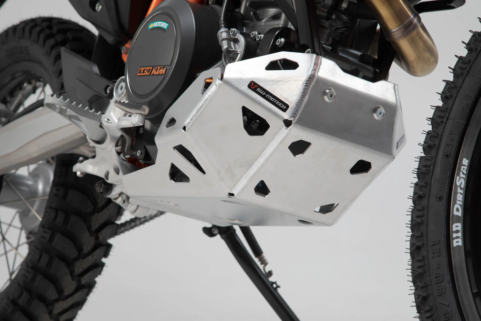 sump pada supermoto KTM