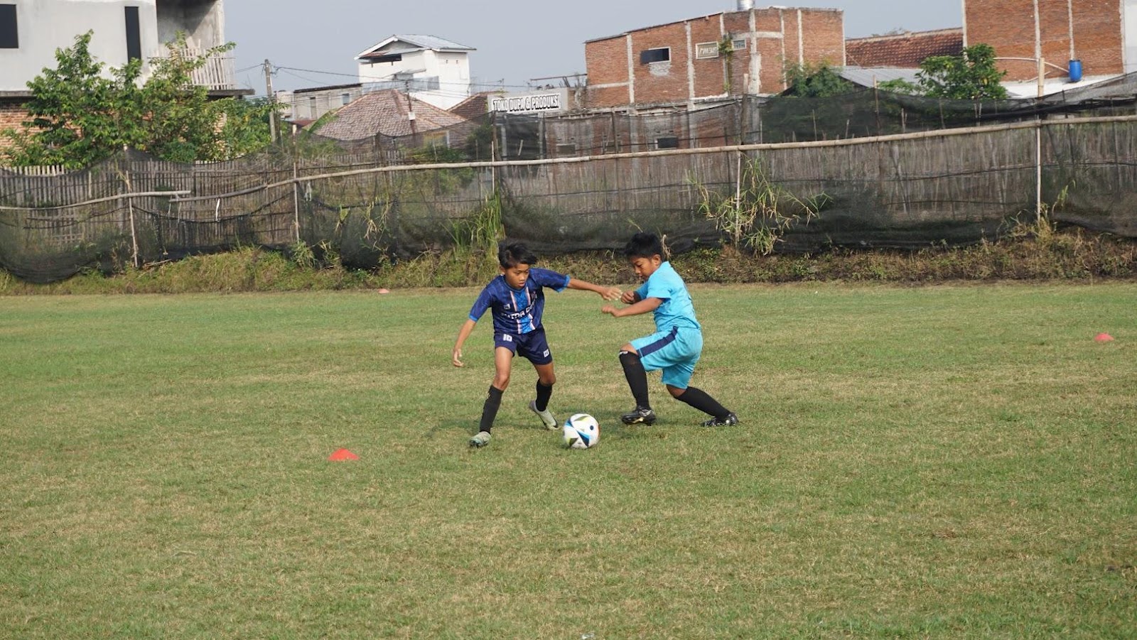 Latihan Usia Dini