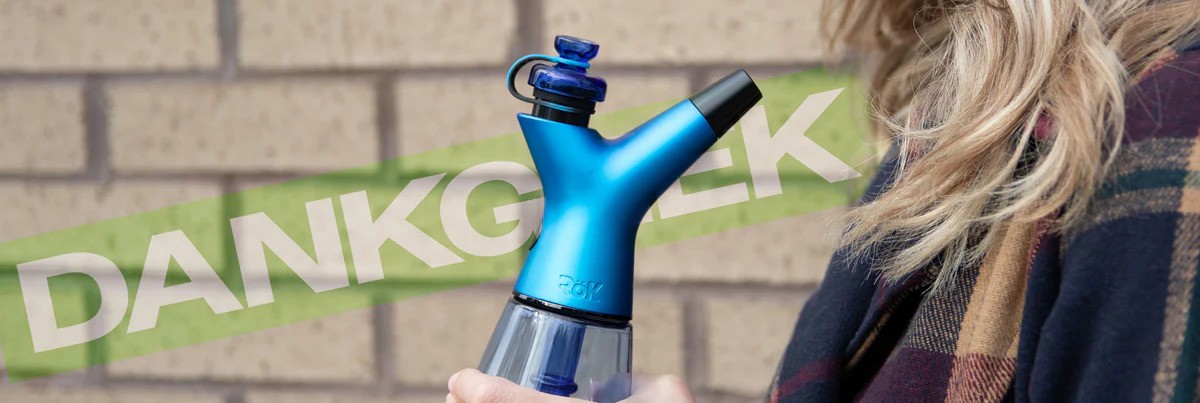 hot girl using e-rig electric rig