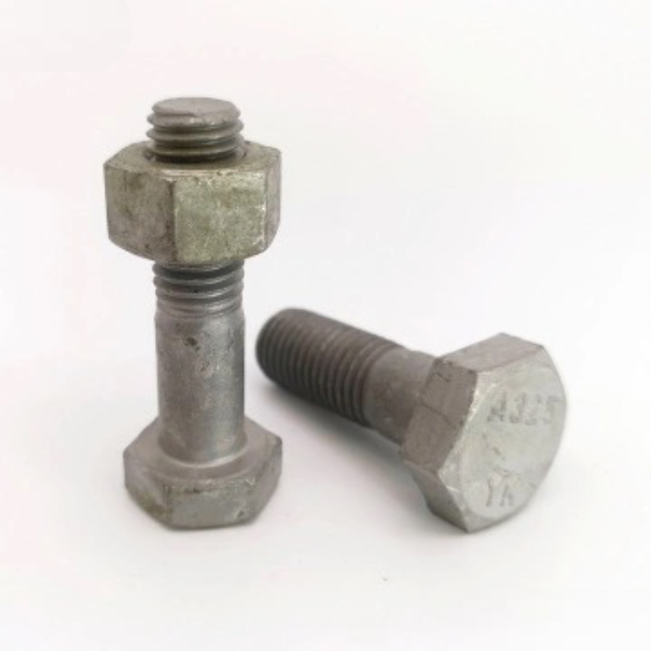  Cách lắp đặt bulong A325 với cờ lê và đai ốc, đơn giản và hiệu quả.