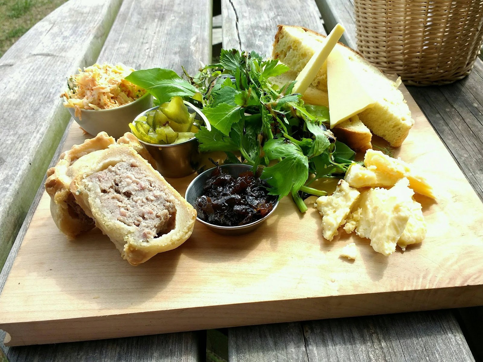 Cheddar Cheese & Vegetarian Ploughman's Lunch