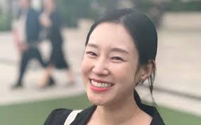 A picture of Actor Lee Seo-yi 