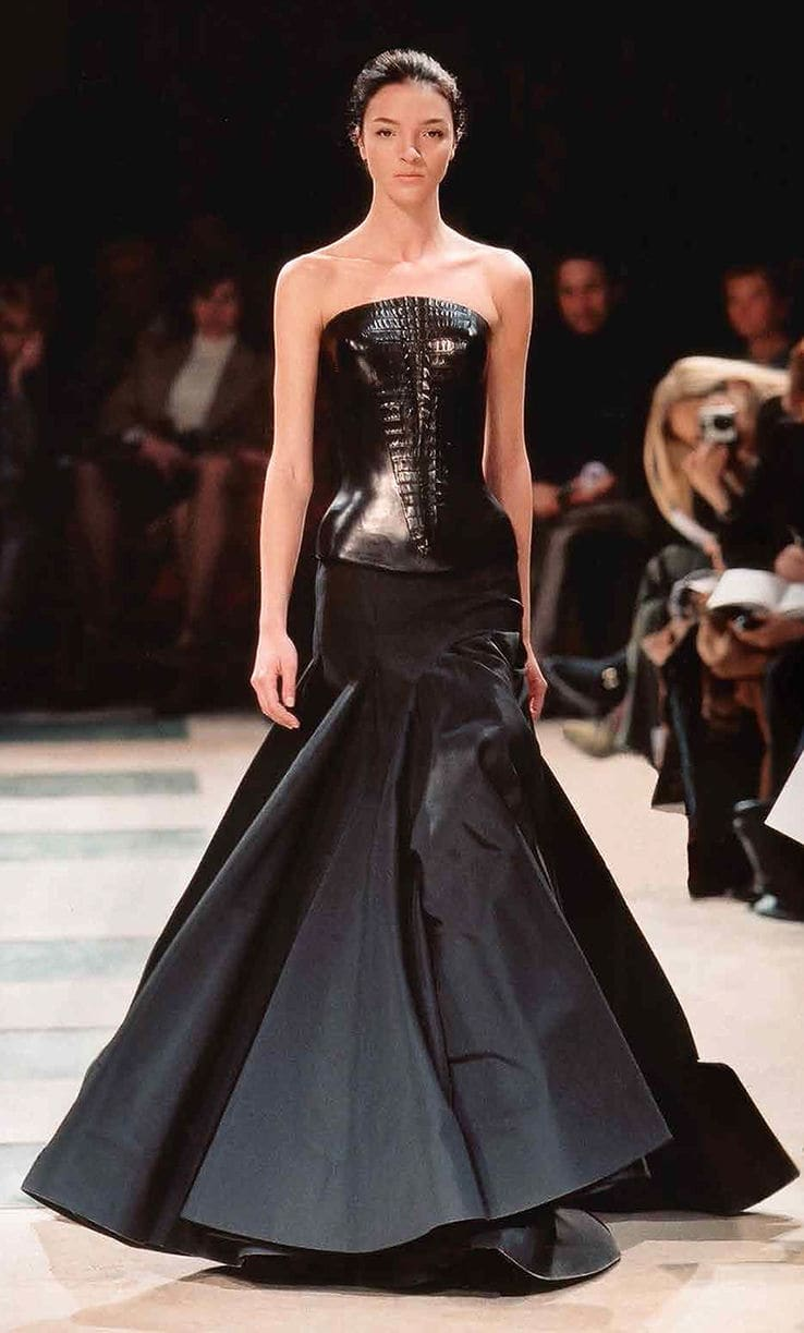 Glam Observer Blogger Giada Graziano shares a photo of a woman in the first exclusively Haute Couture runway show by Alaïa