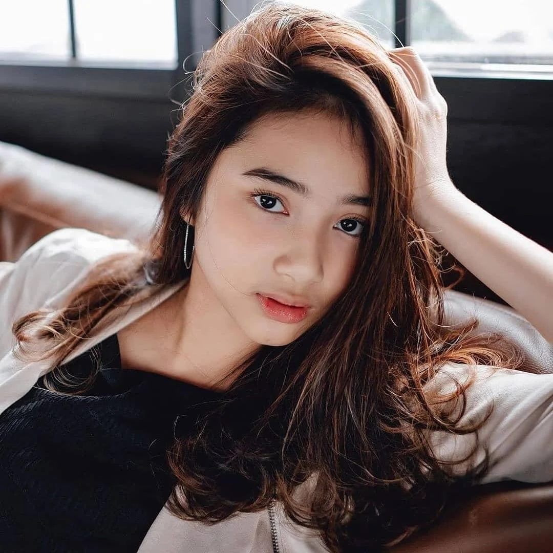 Gadis Cantik yang Membuat Gairahmu Terus Membara, gadis cantik, gairah membara, cewek seksi