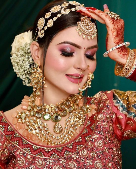 Professional Makeup Artist in Delhi for Events: Elevate Your Look with Expert Touches