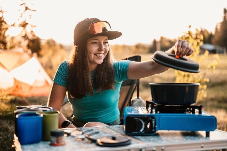 10 Cooking Challenges for Solo Female Travelers