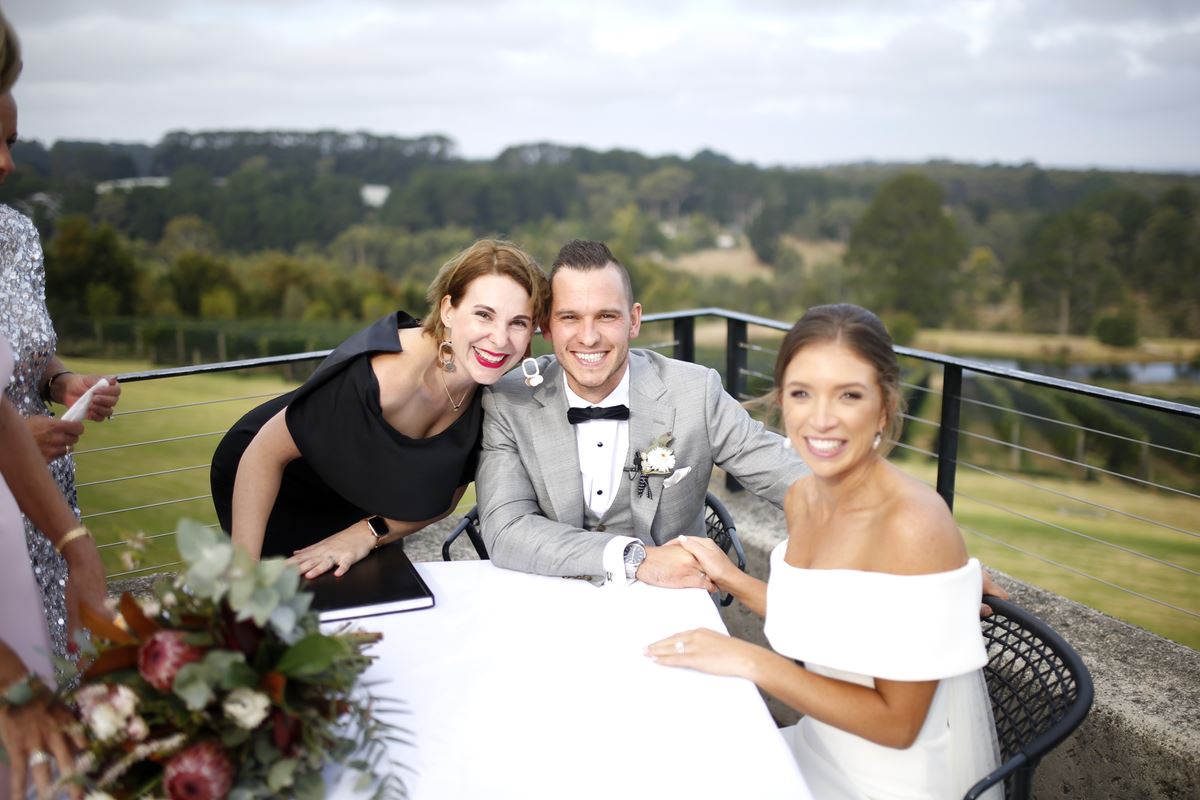 Charis White Celebrant | Marriage Celebrants Melbourne