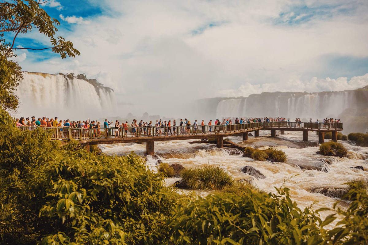 Iguaza falls, brazil