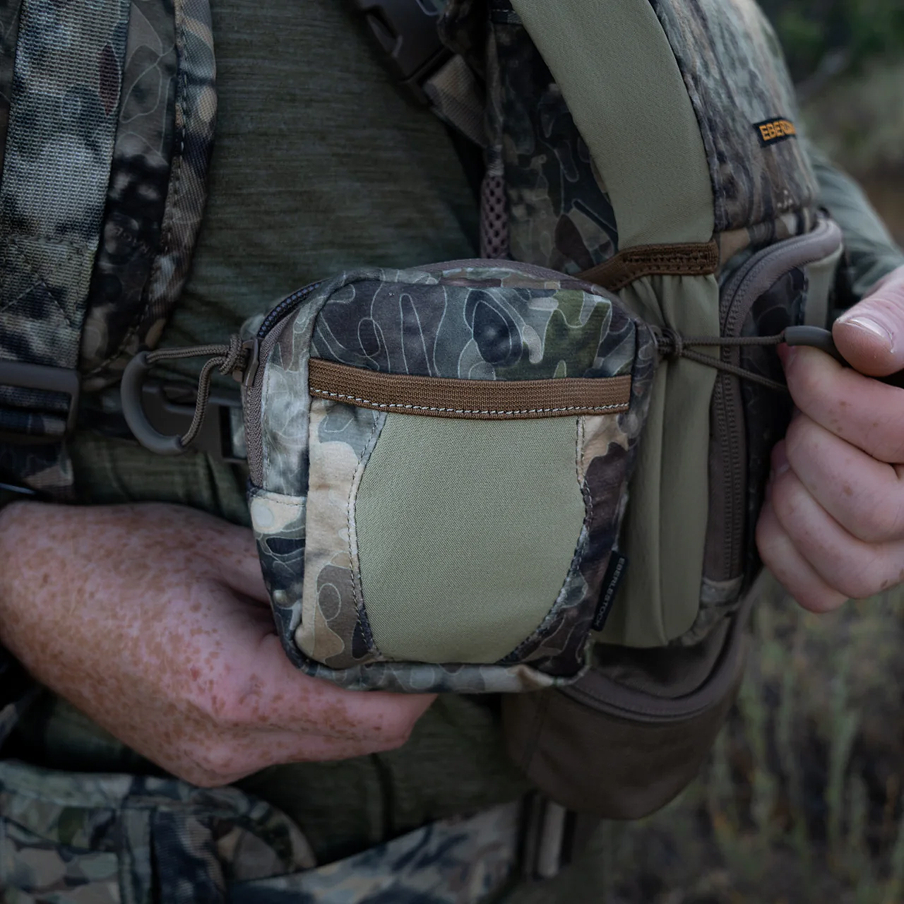 Eberlestock Recon Utility Pouch in Skye multicam