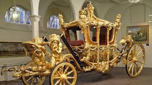 The Royal Mews - London Business Travel For Buckingham Palace Transfer