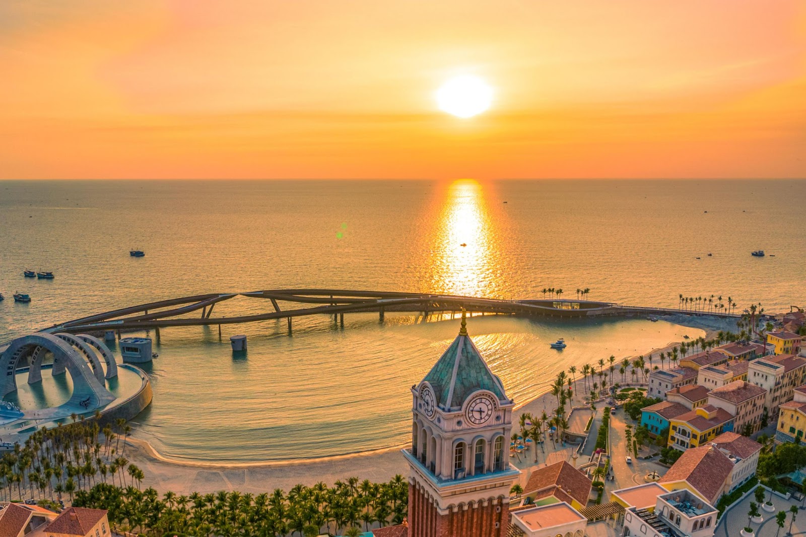 sunset-beach-phu-quoc