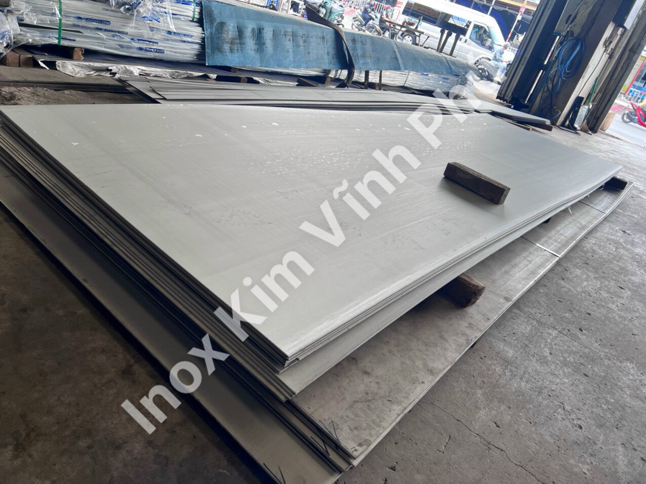 Inox Kim Vĩnh Phú - Cung cấp và gia công tấm inox đa dạng kích thước
