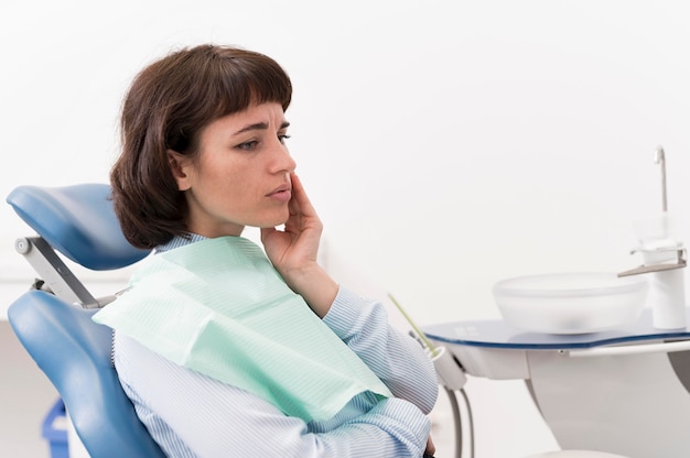 Dental Clinic Tips for Overcoming Dental Anxiety