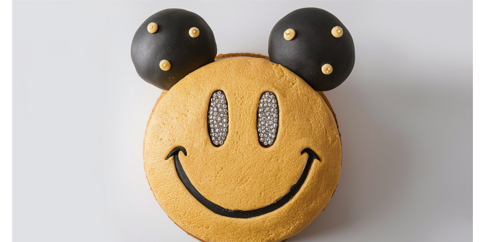 4. Cartoon-Inspired Smiley Cake Design