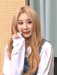 A picture of Chaeyeon