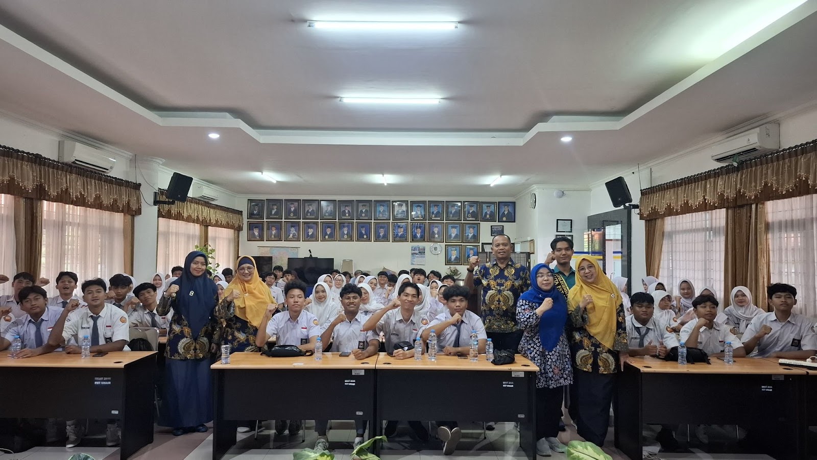 Campus Visit from SMAN 1 Cikarang Pusat Bekasi: Preparing the Younger ...