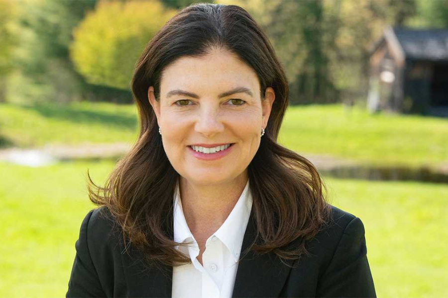 Kelly Ayotte Net Worth, Biography, Early Life, Education, Age, Height, Family, Relationship, Personal Life, Career, and More