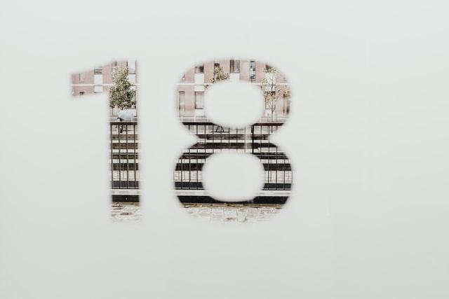 C:\Users\Yasmin\Documents\Downloads\bernard-hermant-WhfHOMY22YQ-unsplash.jpg
