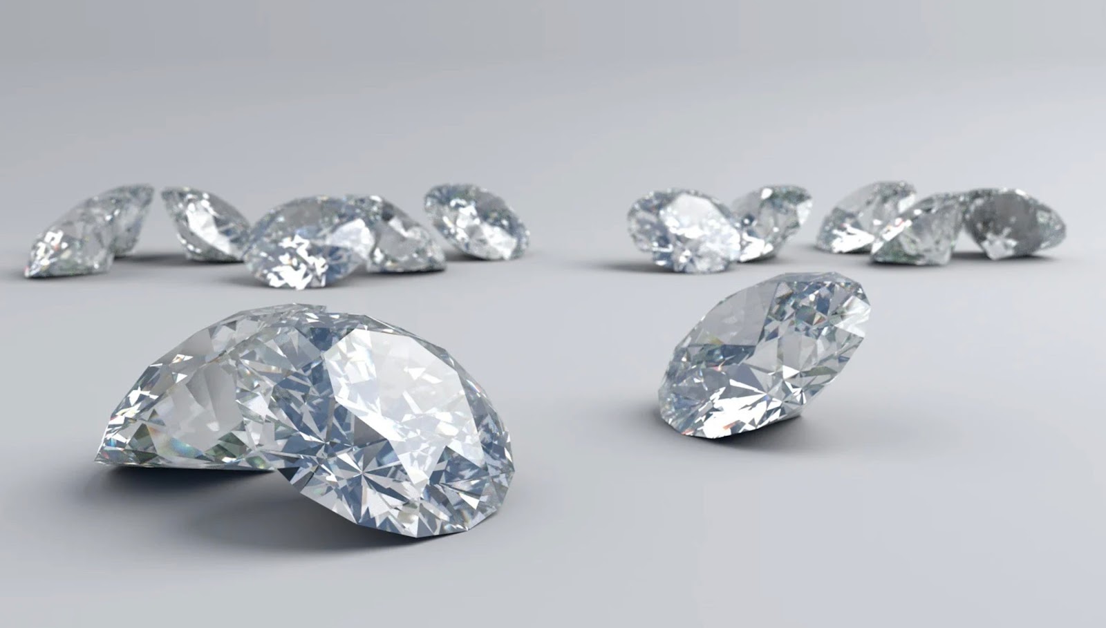 Comparing Physical Stores vs. Online Shopping for Lab Grown Diamonds