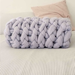 chunky knit blanket 1 1080x1440 1