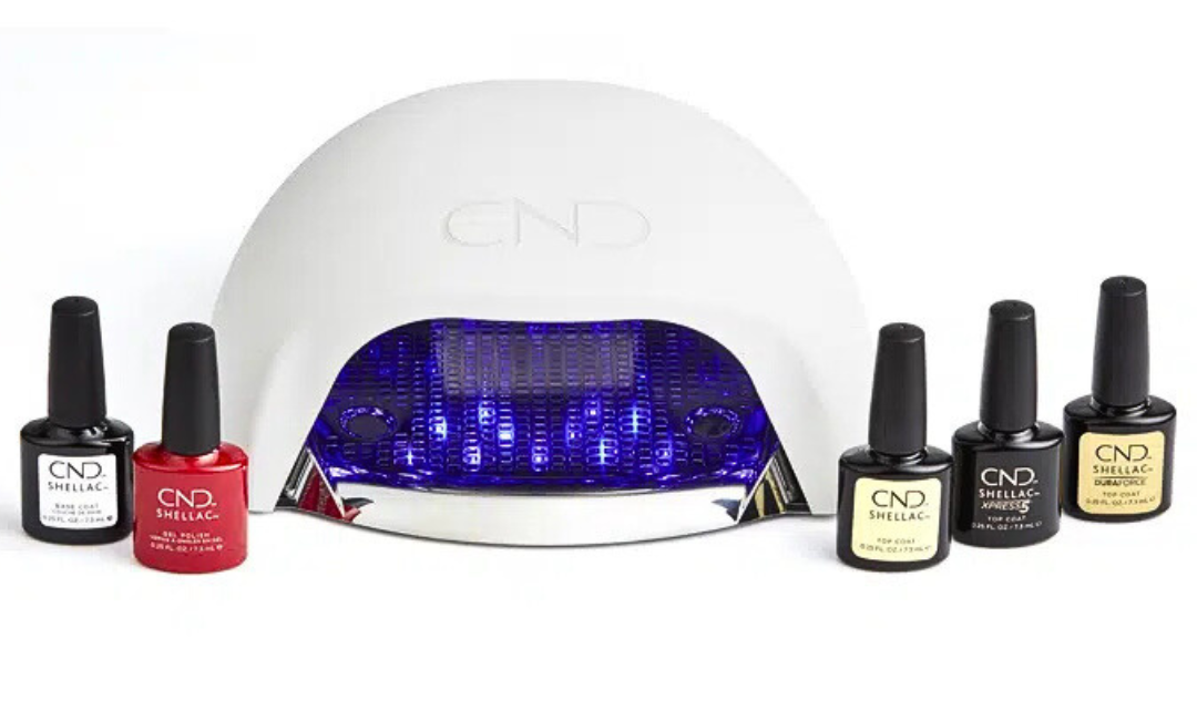 Led lampa za nokte CND sa CND Shellac gel lakovima za nokte