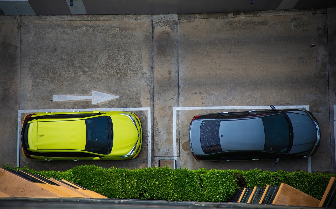 plazas de aparcamiento para coches