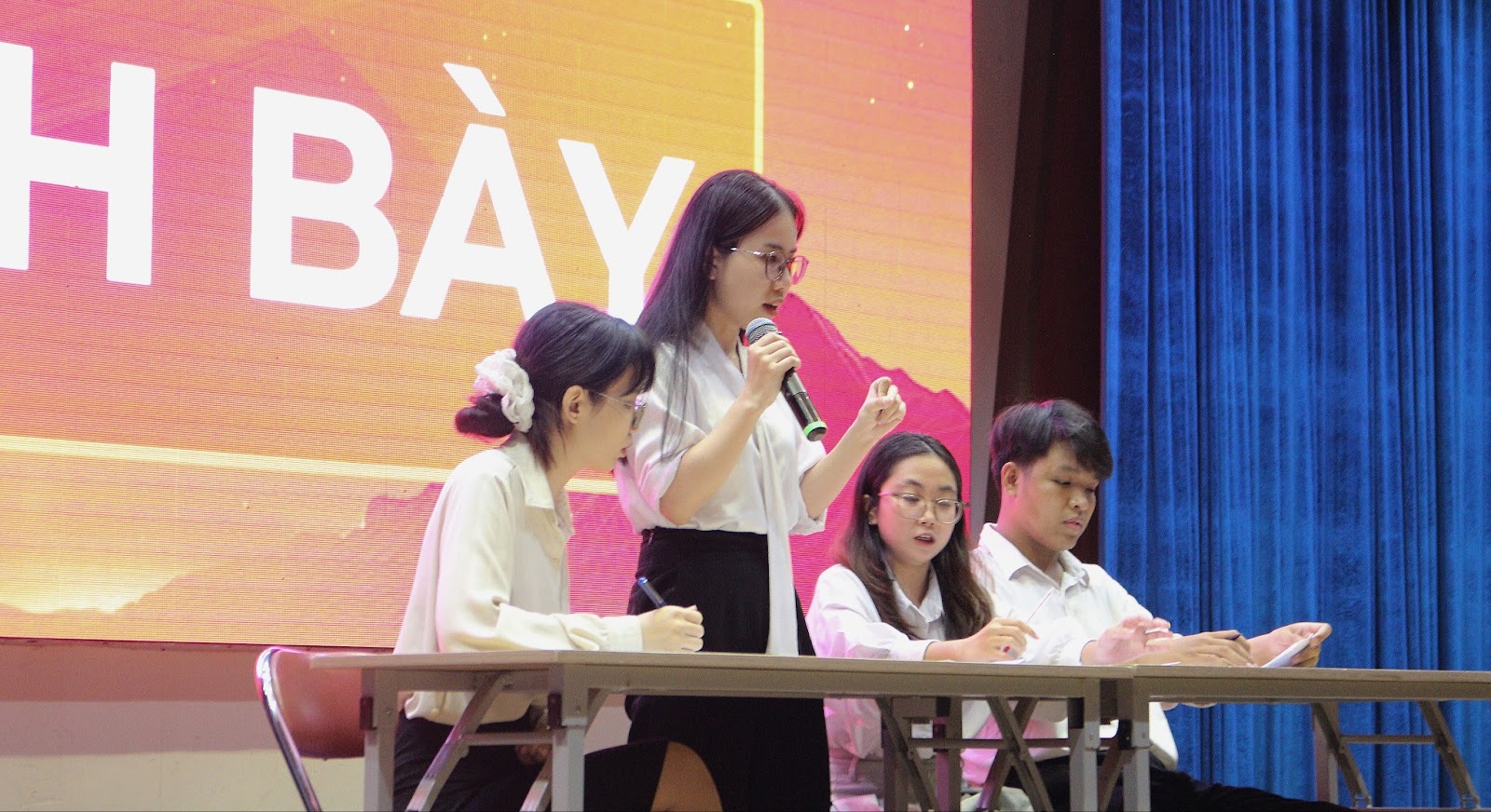 VTALK đồng Hành cùng Trường Đại Học Kinh Tế TP.HCM: Phát Triển Tư Duy Kinh Tế