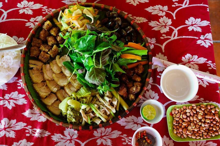 Free-range pork is delicious and rich in flavor. Source: dacsanvietnam 