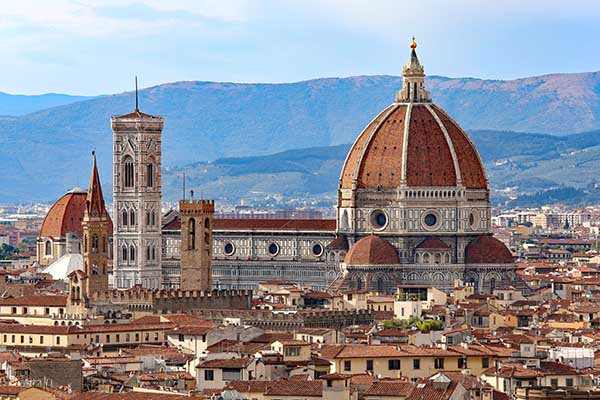 Best Places in Europe to Travel Alone as a Woman - Florence, Italy