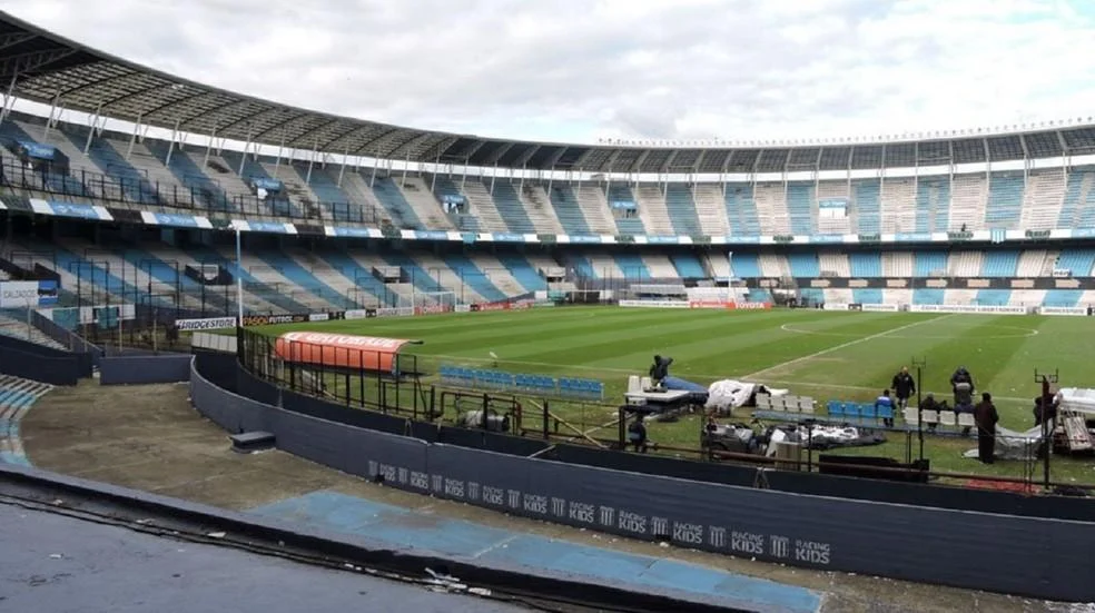 Cilindro de Avellaneda vira fortaleza para o Racing desde ...