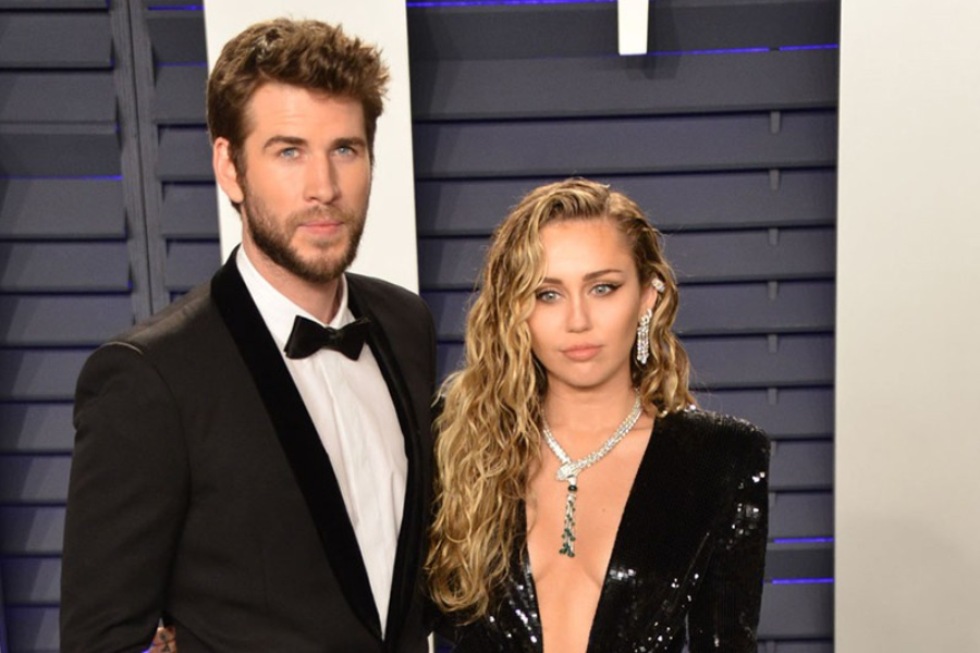 Miley Cyrus Biography, Early life, Education, Age, Height, Family, Relationship, Personal life, Net Worth, Career And More