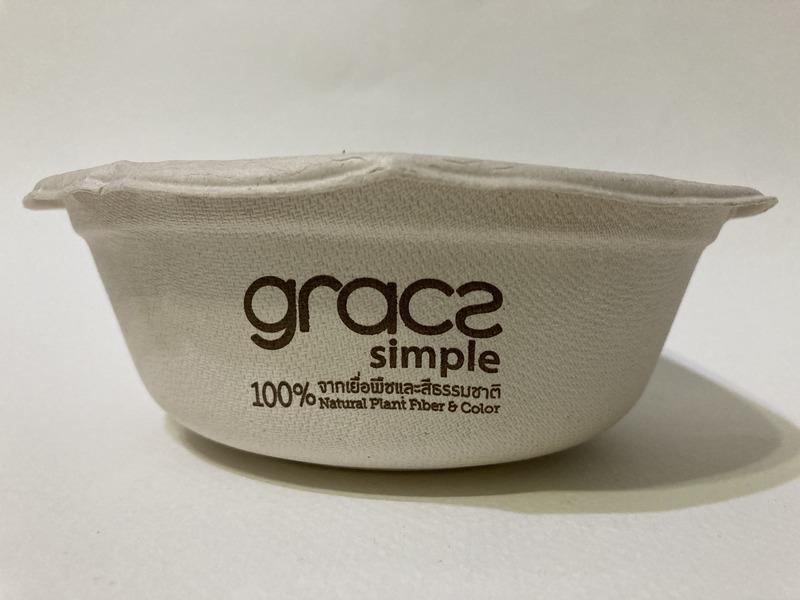  A certified disposable tableware product with a  natural logo.