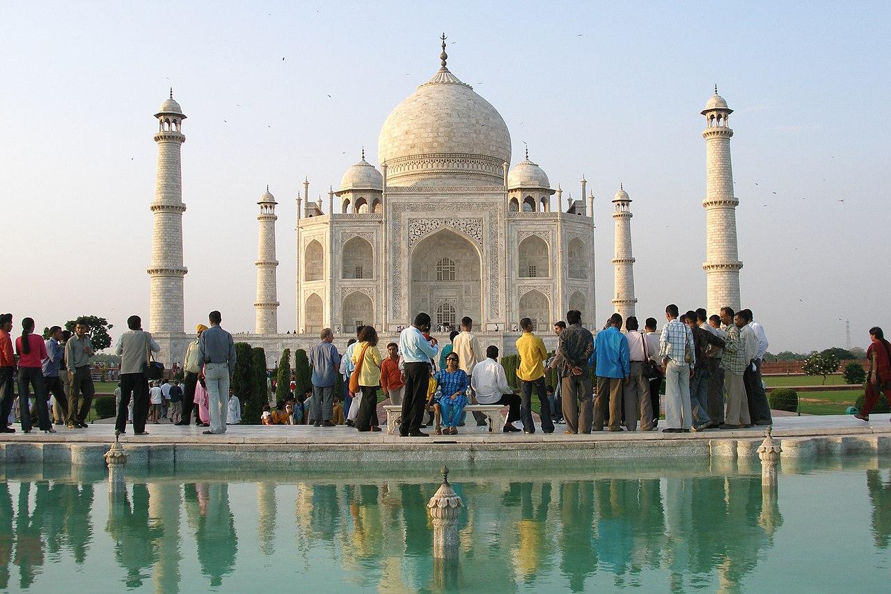 C:\Users\admin\Downloads\Taj_Mahal,_People,_Agra,_India.jpg