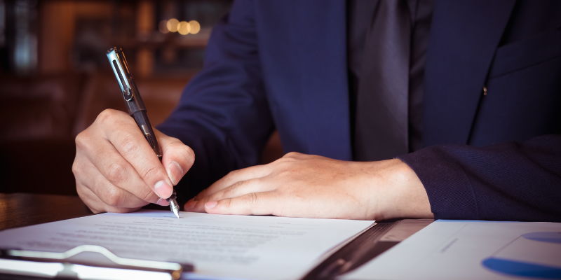 Wrongful death lawyer filing a wrongful death action and personal injury claim in civil court after a wrongful act