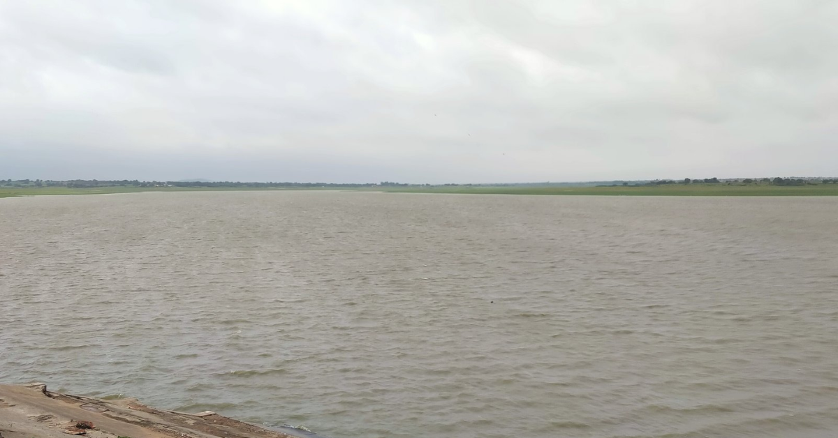 Dindi Reservoir clear water view
