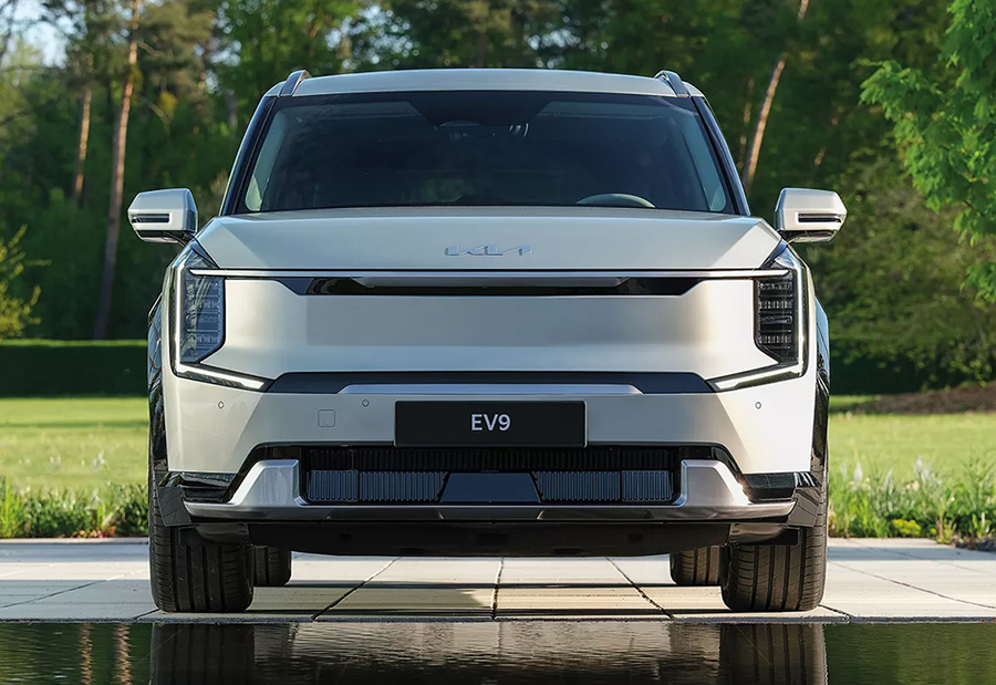 ดีไซน์การออกแบบของรถยนต์ : KIA EV9 Long Range 2024