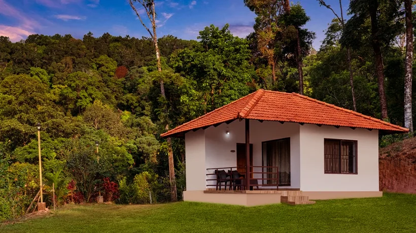  Coorg, Karnataka – Coffee, Rain, and Cozy Cottages