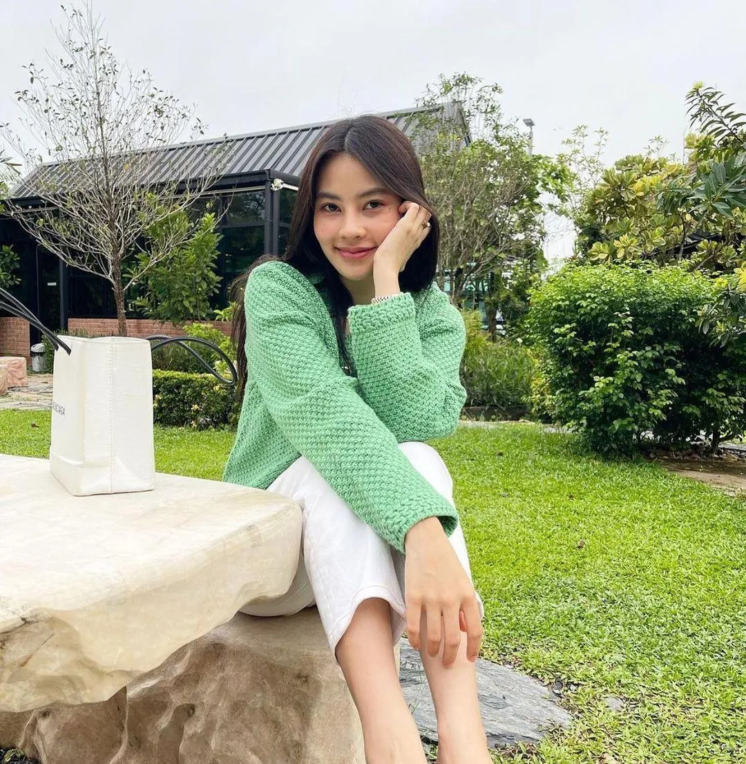 Gadis Seksi Mengundang, gadis seksi, menggoda, mengundang