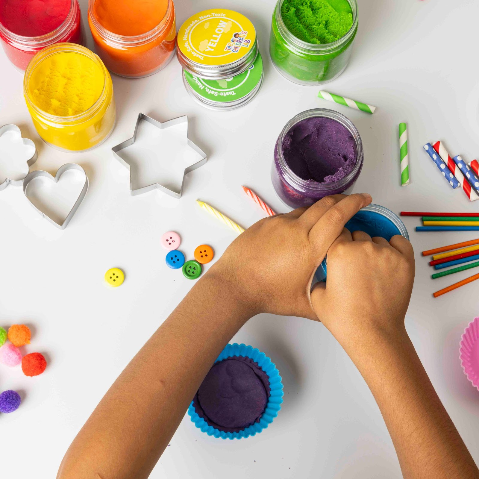 10 Fun & Creative Ways to Play with Magic Wonder Play Dough for kids