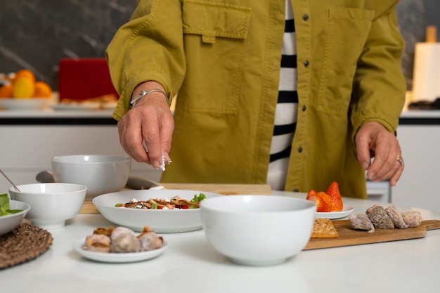 Step-by-Step Food Recipes for Home Chefs