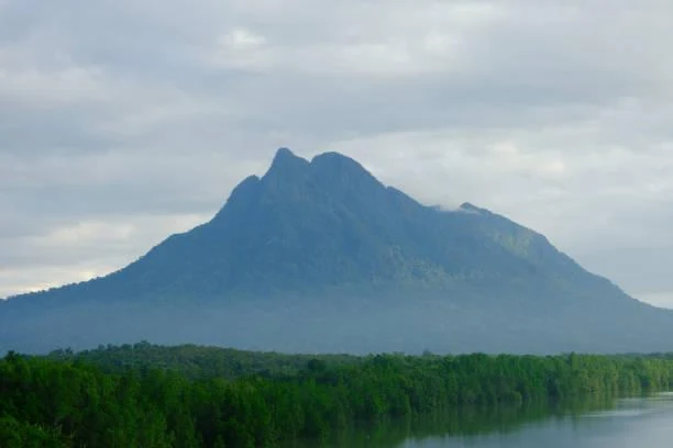 Landscapes That Tell a Story: 18 Amazing Views, storytelling landscapes, amazing views, nature, landscape, scenic narratives, earth tales